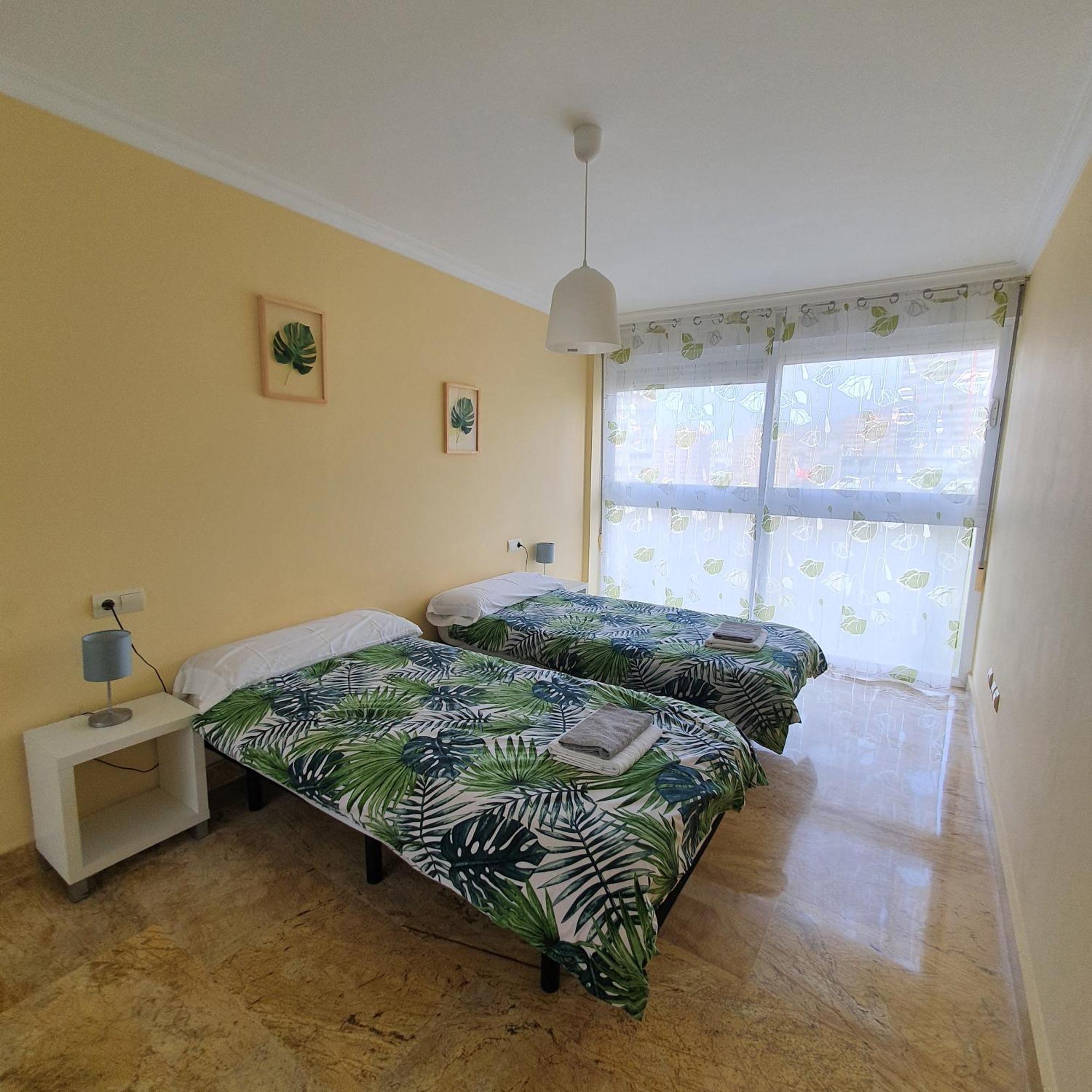 Casa Puig Campana Con Barbacoa Daire Benidorm Oda fotoğraf